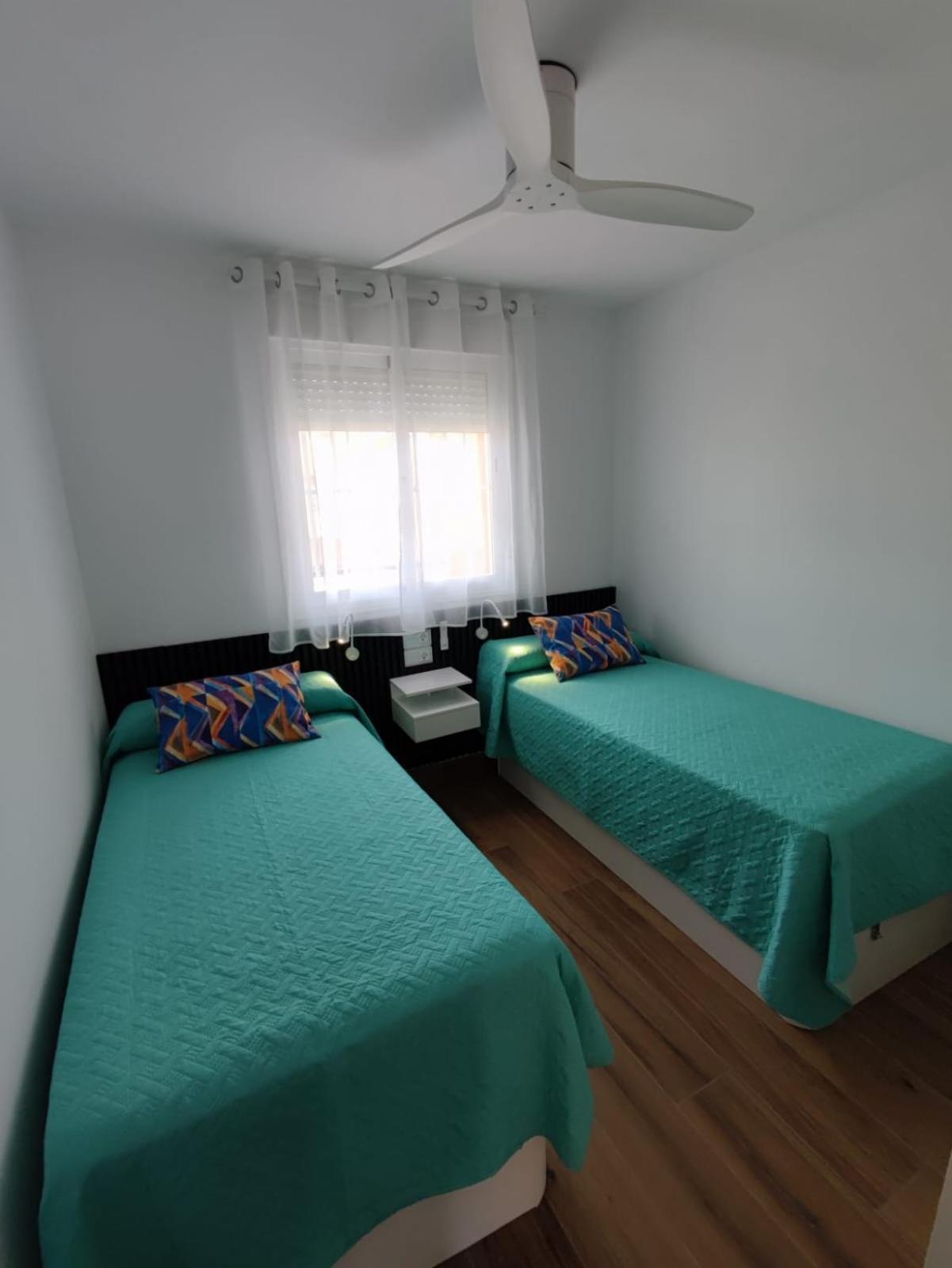 Ferienwohnung Bajo De Diseno, Piscina Privada Climatiza, 150M De La Playa Vera Exterior foto
